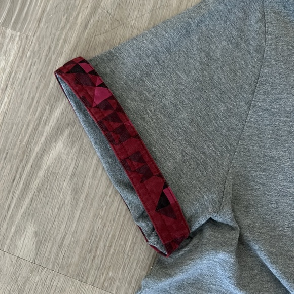 Puma Tee - Picture 5 of 8